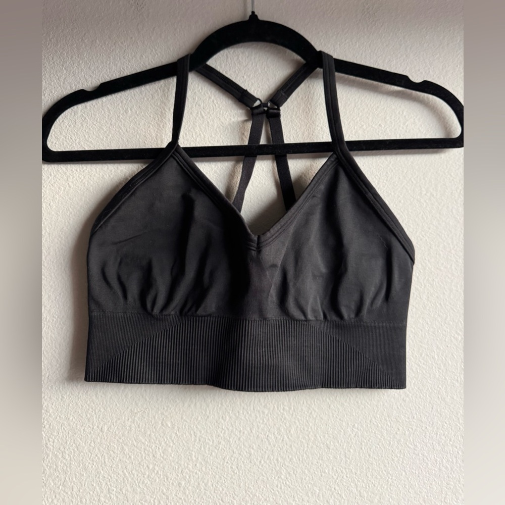 Lululemon Ebb to Street Bra Ribbed Black Hooking Strap size 6